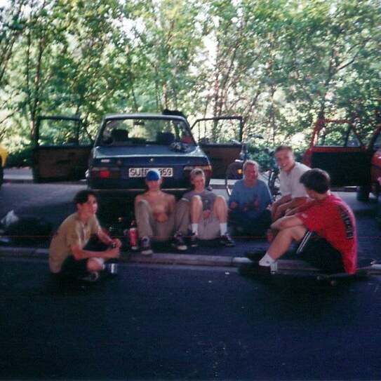 Ramersdorf ´94
Robert, Zwiebel, Sabine, Bettina, Vaubel, Franky Flugzeug